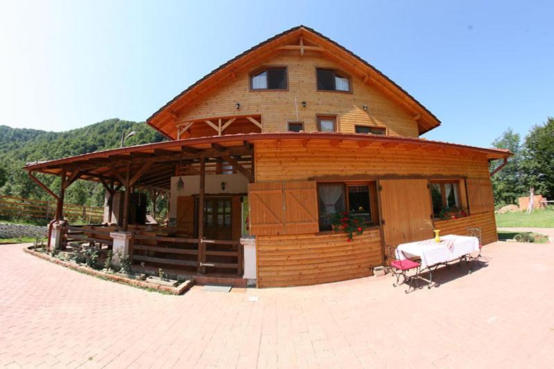 Borlova Gasthaus Maria מראה חיצוני תמונה