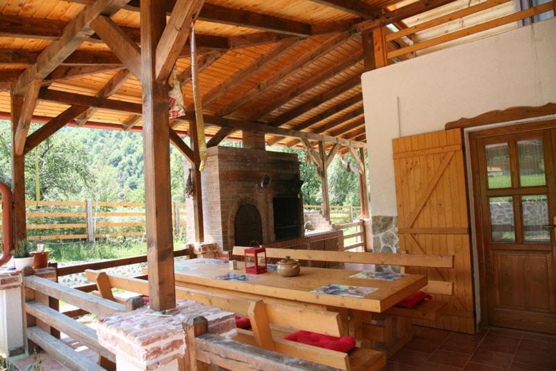 Borlova Gasthaus Maria מראה חיצוני תמונה